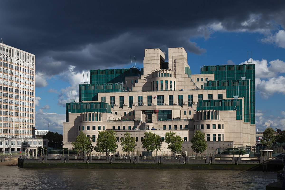 Čelnik britanske MI6 poziva nezadovoljne Ruse da se priključe u borbi protiv agresije u Ukrajini