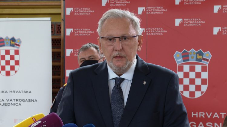 BOŽINOVIĆ O SLUČAJU BATINANJA IMIGRANATA: “22 slučaja predana DORH-u”