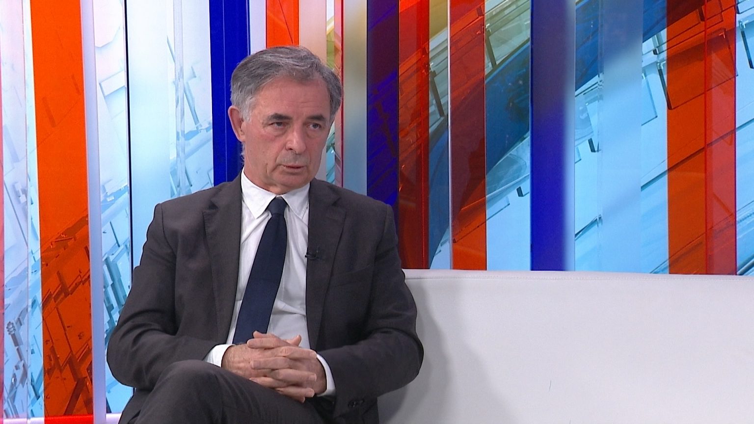 Mladen Pavković: Etno-biznismen sa 156 glasova i dalje vuče Hrvate, ali i Srbe, - za nos!