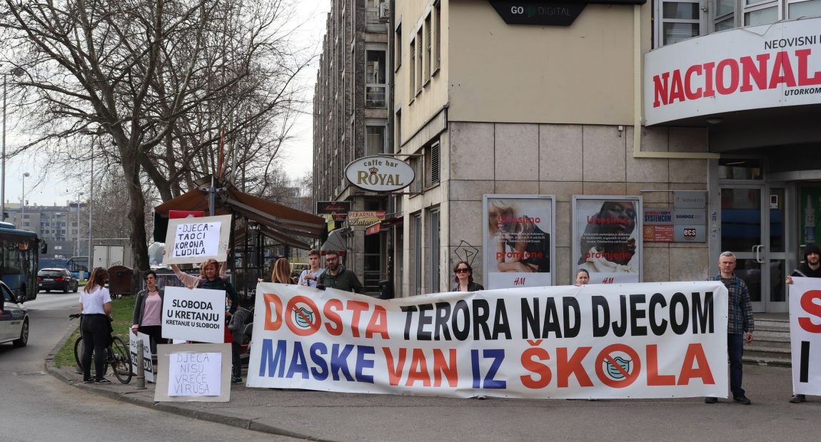 PROSVJED U ZAGREBU: “Profitiraju na patnji naše djece, tko zarađuje na koroni?”
