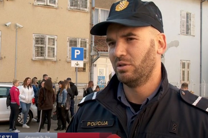 POLICAJAC IZ POREČA UDALJEN S DUŽNOSTI: Odbijao je pokazati covid potvrdu