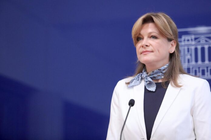 VIDOVIĆ KRIŠTO PONOVNO NIJE BIRALA RIJEČI! Obrušila se na premijera: ‘Bagatelizirate Pupovčevo teško kazneno djelo’