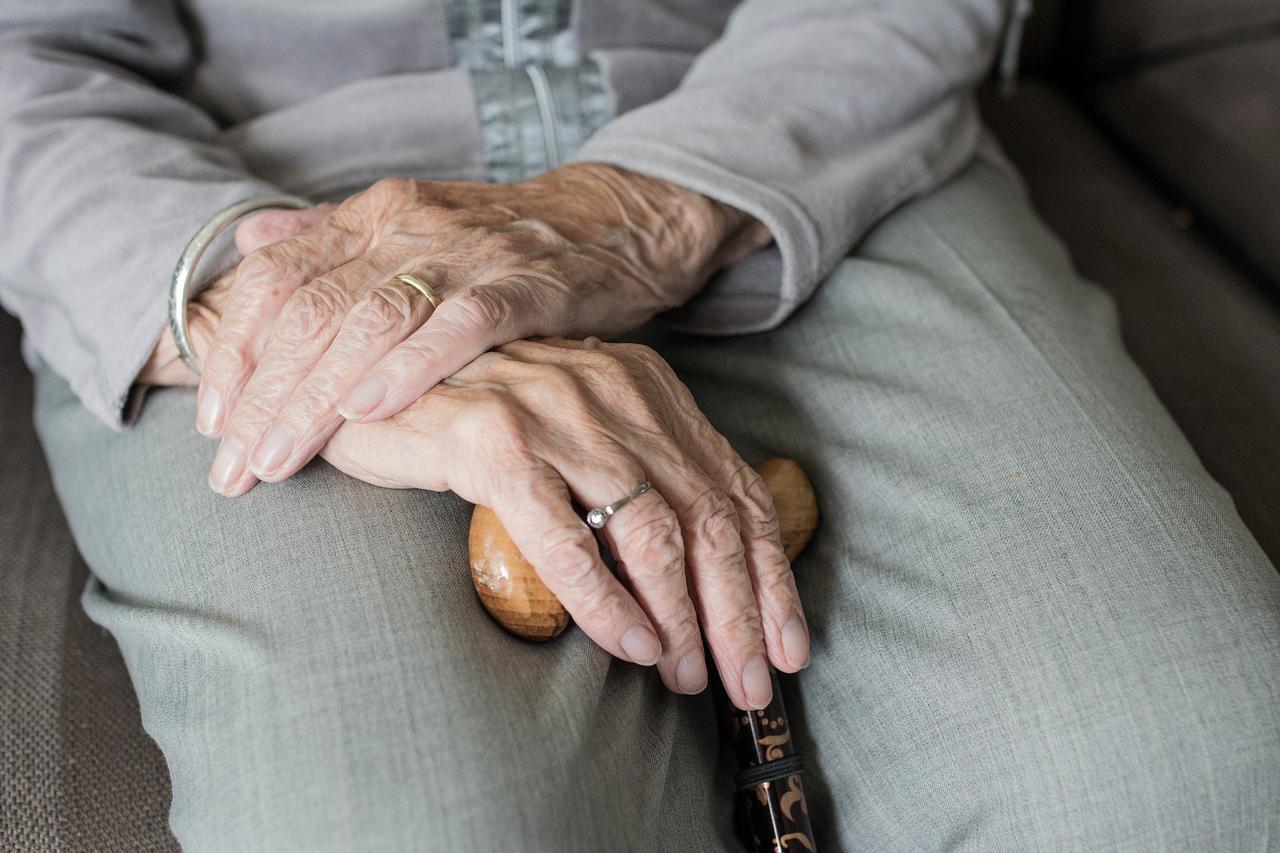 Užas u Bjelovaru: 55-godišnja žena ostavila majku u teškim uvjetima i iskorištavala ju