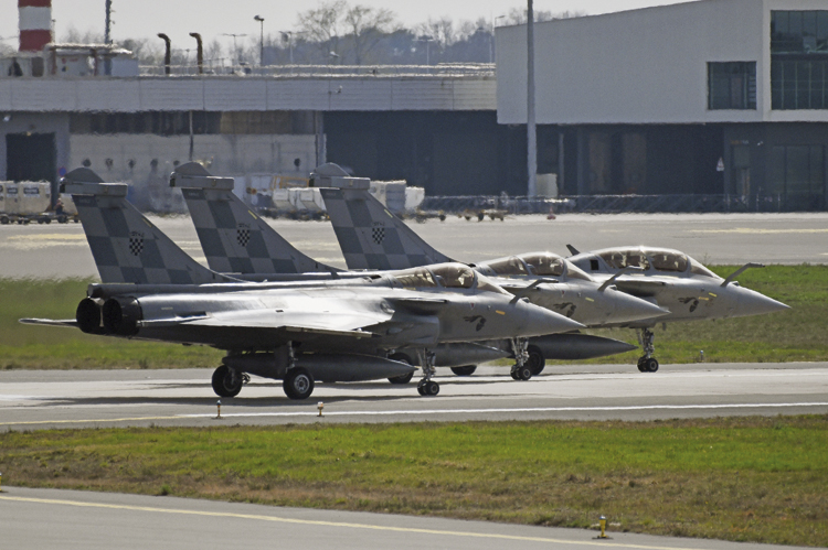 Modernizacija Hrvatske vojske: Osmi Rafale stigao uoči 33. obljetnice HRZ-a
