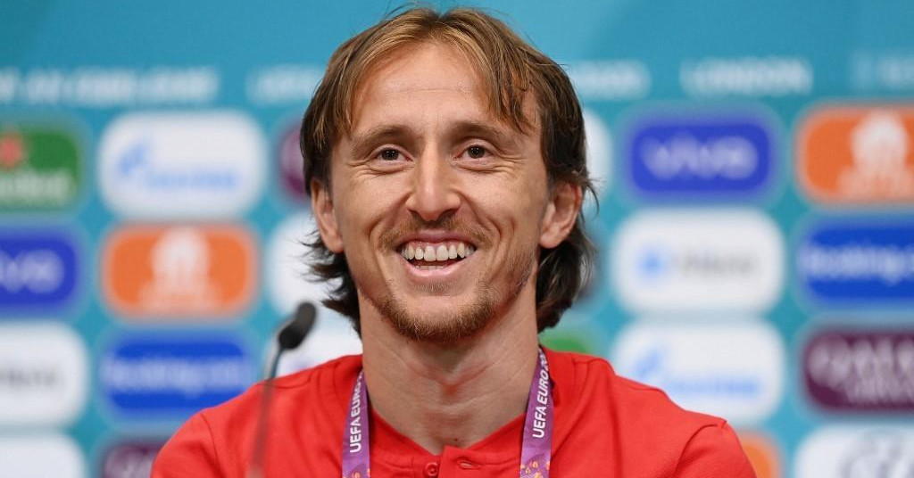 MODRIĆ NA PRESICI ‘Ovo je najvažnija utakmica Hrvatske od SP-a! Što mi znači Split, Poljud, Dalmacija? Naježiš se...‘
