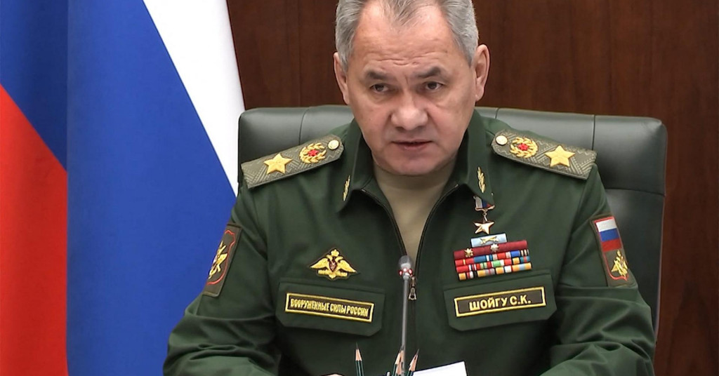 Pojavio se Šojgu! Putinov ministar obrane osvanuo na sastanku s generalima, ali i ova snimka budi neke sumnje
