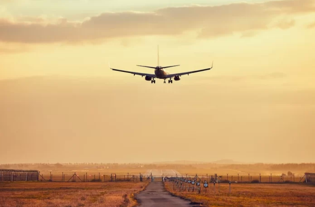 POLJSKA ZATVARA ZRAČNI PROSTOR: Ruskim avioprijevoznicima zabranjeno letenje iznad Poljske