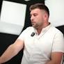 ‘Ja sam Alen, dijete ratnog silovatelja. Majka me ostavila u bolnici, usvojio me domar. Zvali su me četničko kopile...‘