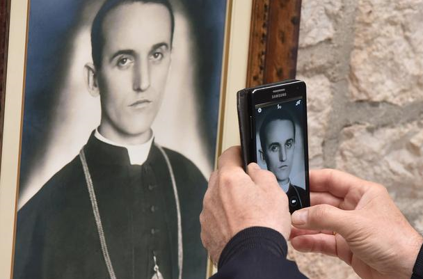 Kad istina pobijedi, dokumentarni film (bl. Alojzije Stepinac)