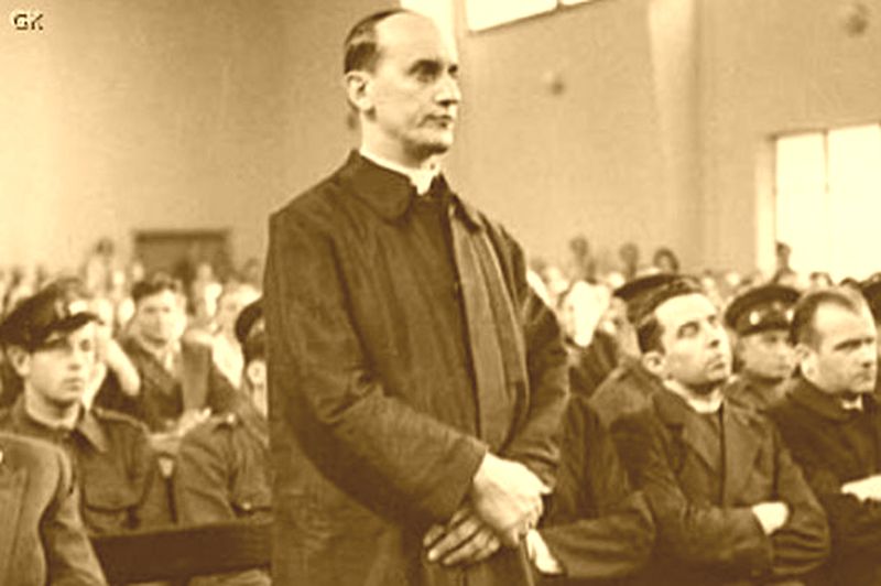 11. listopada 1946. Zagreb – na temelju iznuđenih izjava i lažnih svjedočanstava osuđen Stepinac