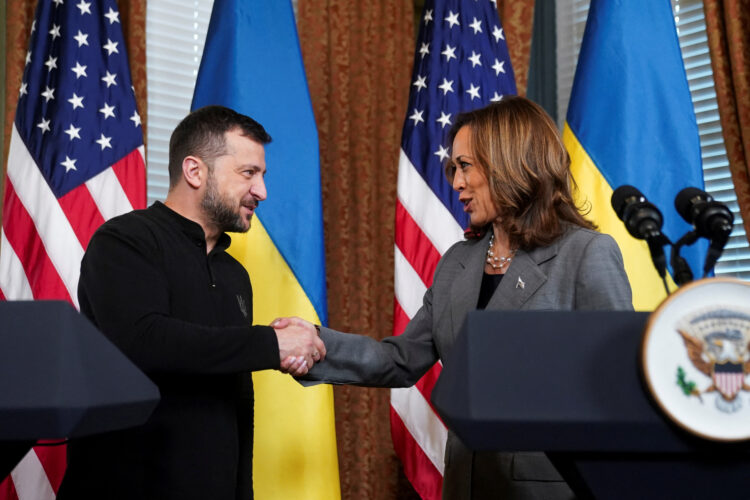 Američki republikanci poručili Zelenskom: Kloni se naše politike!