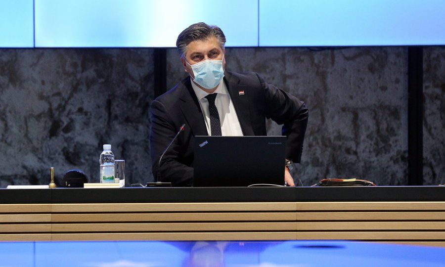 Vlada usvojila otpis režija za struju i RTV pristojbu na potresom pogođenim područjima