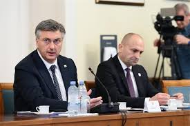 Plenkoviću gori pod nogama: Angažirao dva imena za krizno komuniciranje uoči izbora