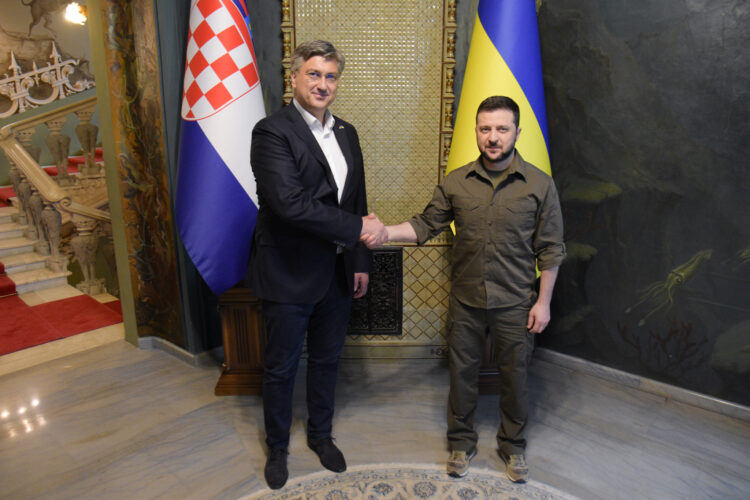 Zelenski sutra prvi put dolazi u Hrvatsku