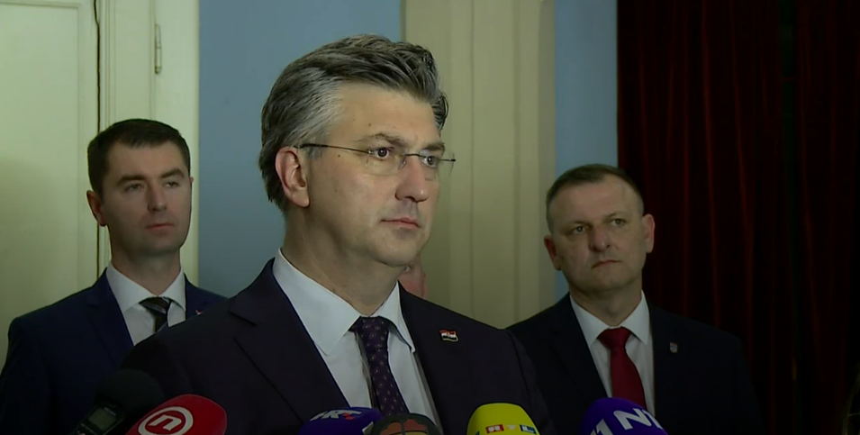 Premijer Plenković o rastu cijena goriva: "Vlada će i dalje intervenirati u marže i trošarine"