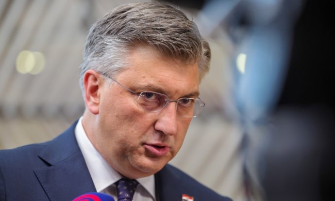 Fijasko gledamo, fijasko živimo. Jedini će Jandroković sve preživjeti!!!