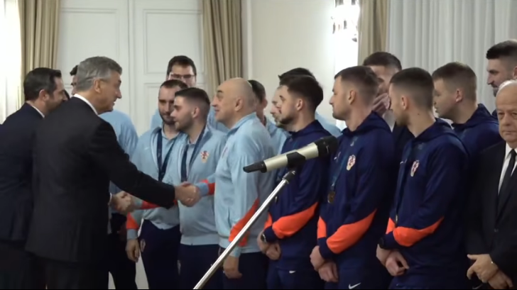 Hrvatski futsalaši na prijemu u Banskim dvorima: Vlada najavila novčanu nagradu za povijesnu broncu