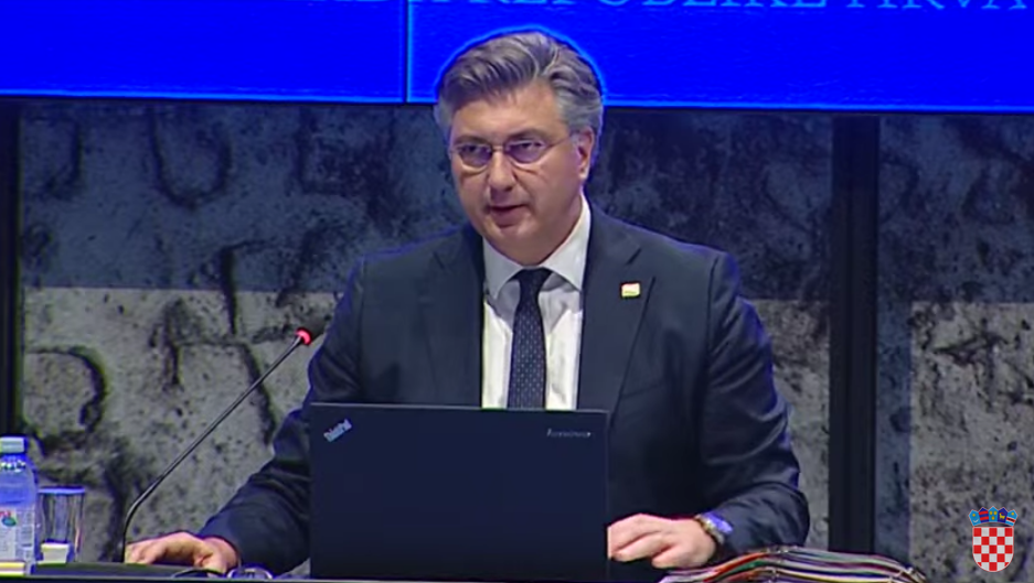 Vlada odlučuje o naknadama za izbornu promidžbu i gospodarenje otpadom, Plenković istaknuo ubrzan rast BDP-a
