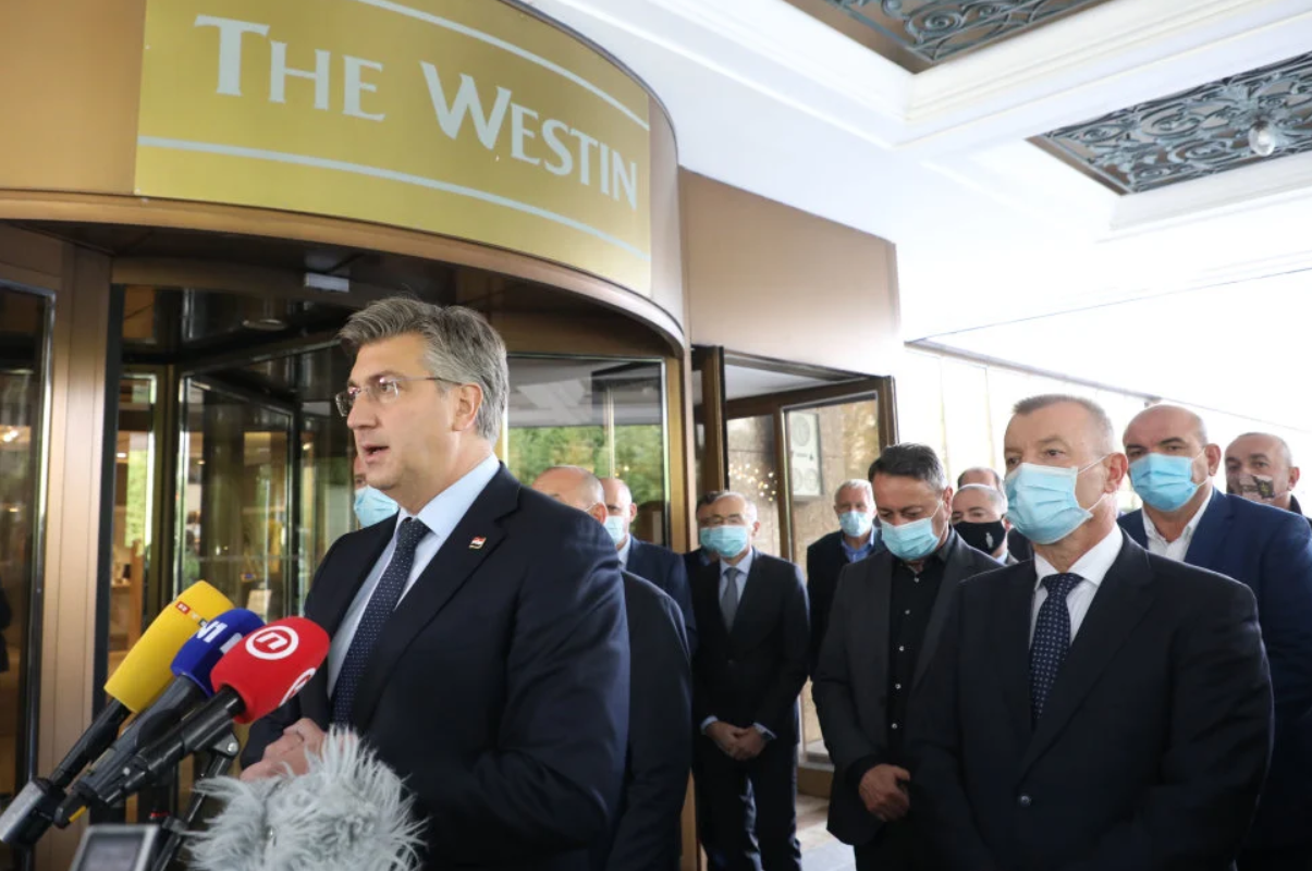 SVE ZA IZBORE, IZBORE NI ZA ŠTO: Zabrinuti za pozicije, političari nas uvjeravaju kako rade prave stvari. To su samo jeftine priče