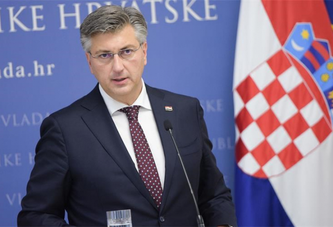 PLENKOVIĆ O BANOŽIĆEVOM STANU: ‘Sigurno mu podmeću iz ‘nacističke’ stranke! Zašto je tekst objavljen danas? Meni je to indikativno!’
