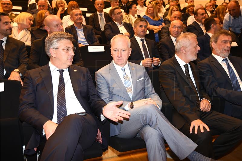 Premijer Plenković: "Split je postao žrtva politikantstva"