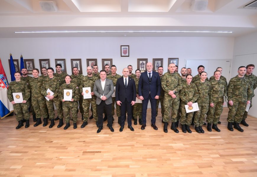 Hrvatska vojska i vrhunski sportaši: Potpisani ugovori za 2025. godinu