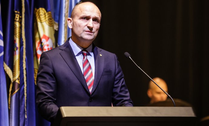 Anušić svojim potezom podijelio javnost: ''Na prvi pogled to djeluje logično i principijelno, ali samo na prvi pogled''