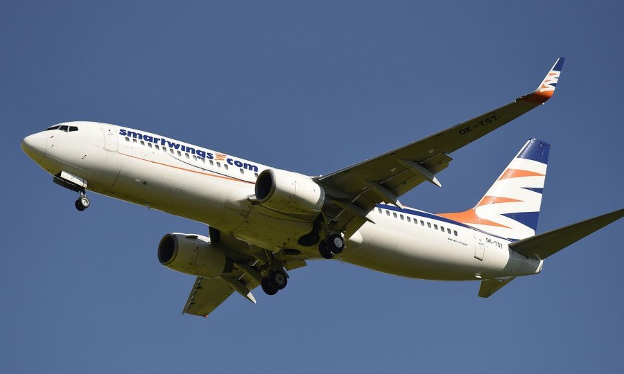 Dojava o bombi u avionu iz Praga za Split, na aerodrom upućena interventna policija