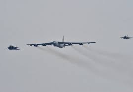 Amerikanci poslali zastrašujuću poruku Putinu: Nuklearni bombarder letio u blizini ruske granice