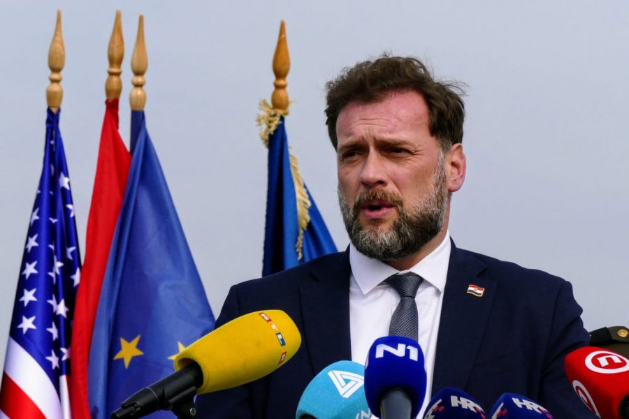 Banožić u Parizu: Uskoro ćemo na hrvatskom nebu gledati hrvatske Rafale