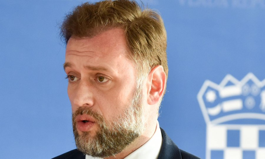 Hrvatska Ukrajini šalje  puškostrojnice i strojnice za četiri brigade