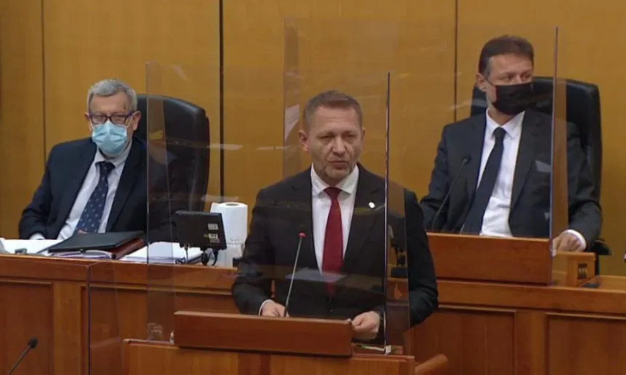 Problemi za Krešu Beljaka: Trojica općinskih načelnika napustila HSS, otišao i bivši župan