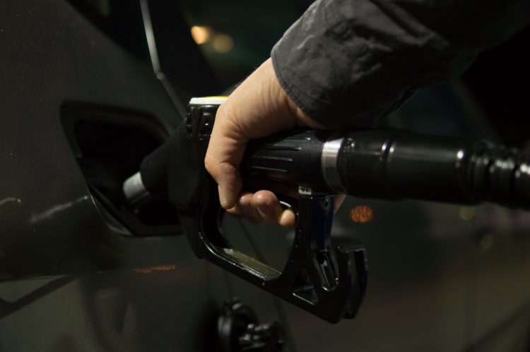 Opet poskupljuje gorivo: Od utorka više cijene benzina i dizela