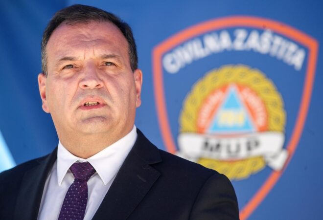 IPAK SE NE ODUSTAJE OD COVID POTVRDA ZA ZDRAVSTVENE ZAPOSLENIKE: Kontrolu i evidentiranje provodit će ovlaštene osobe