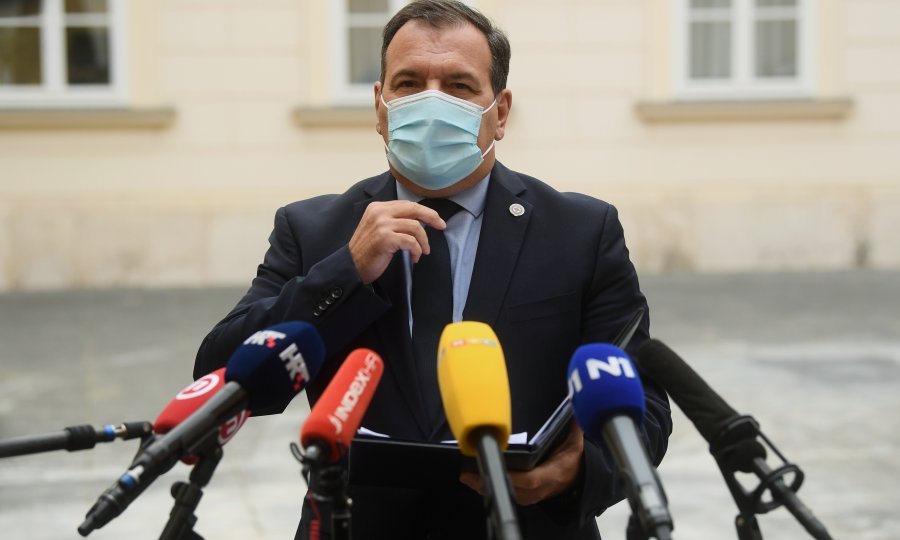 Beroš: Stiglo novih 17.550 doza cjepiva protiv covida-19; moramo pričekati da prođe adekvatno vrijeme i onda donijeti odluke