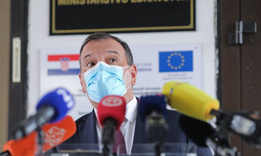 Beroš o AstraZeneci: Poruka je vrlo jasna, nema dokaza za obustavu cijepljenja, nuspojave su minorne
