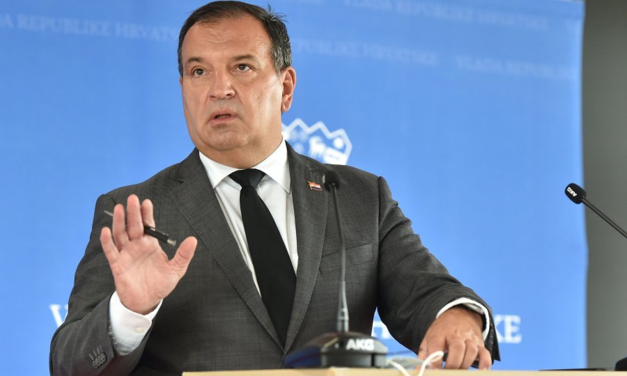 Ministar Beroš: Prvog dana testiranja osoblja i pacijenata na ulazima u bolnice zabilježeno i 20 pozitivnih