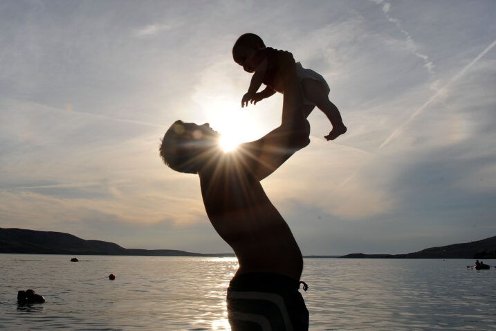 Roditeljski dopust iskoristilo 10 tisuća očeva. Ravnopravno roditeljstvo još nije zaživjelo