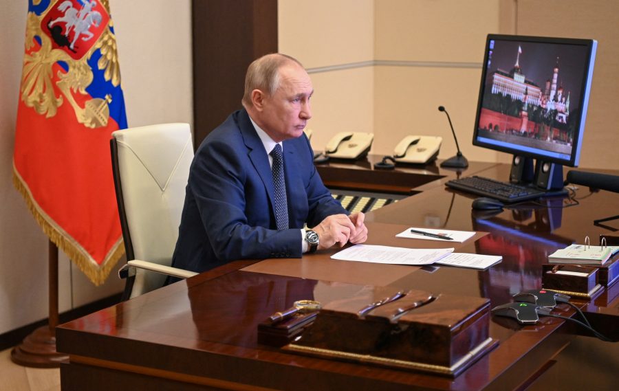 Putin uveo sankcije Joeu Bidenu