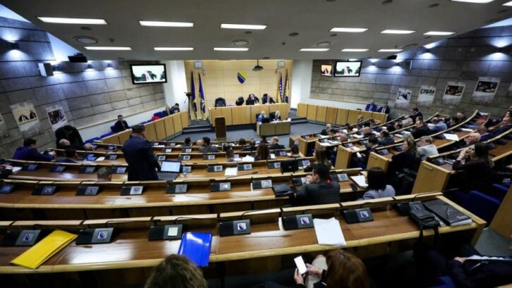 Ništa od izmjene izbornog zakona u BiH, sjednica prekinuta: Ovo je HDZ-ov prijedlog