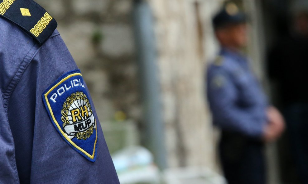 Bjelovarskog policajca privedenog zbog bludnih radnji sumnjiče i za nasilje u obitelji