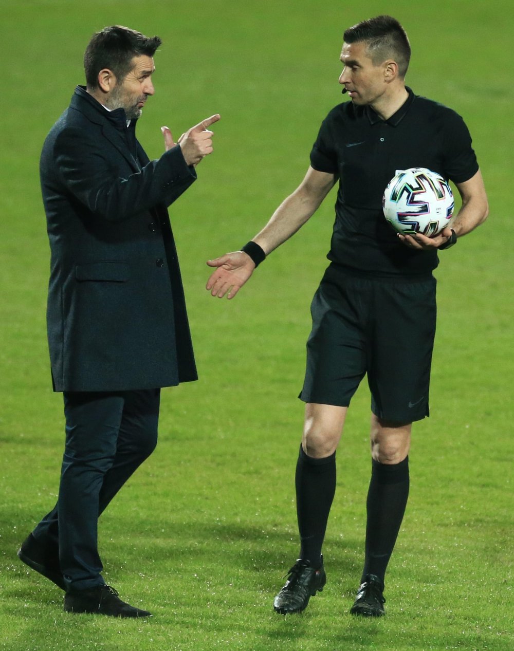 Ljutiti Nenad Bjelica otvoreno je kritizirao sudačku komisiju HNS-a: Čudna su to i smiješna objašnjenja