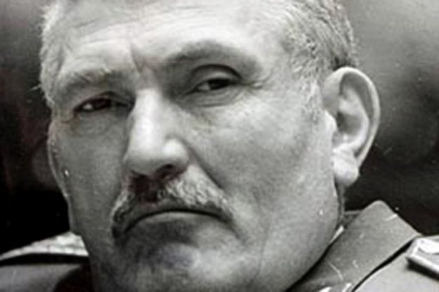 NAJNEMILOSRDNIJI NAČELNIK GENERALŠTABA JNA: ‘RUŠI RIJEKU!’ Tko je čovjek koji je 1991 godine htio sravniti grad?