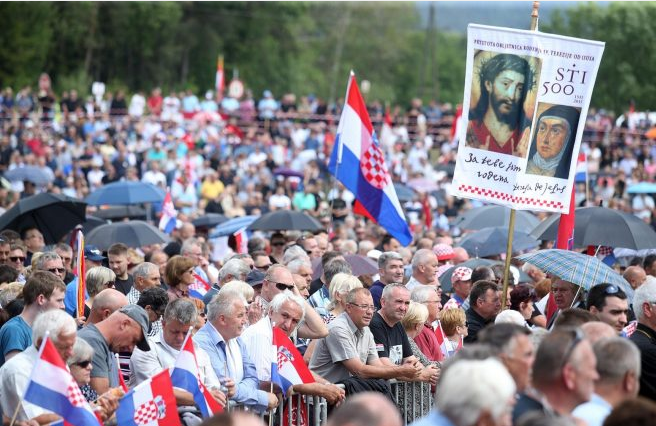 Austrijski parlament brani Bleiburšku komemoraciju, Hasanbegović traži od Plenkovića da to riješi s Kurzom