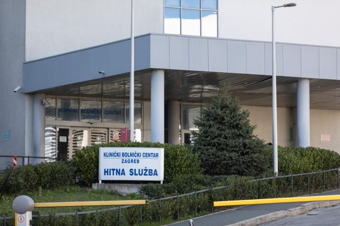 Ženi s tumorom se predstavila kao medicinska sestra pa je pokrala: ‘Imala je prljavu kosu, nema pola zubi i ima prljave nokte’