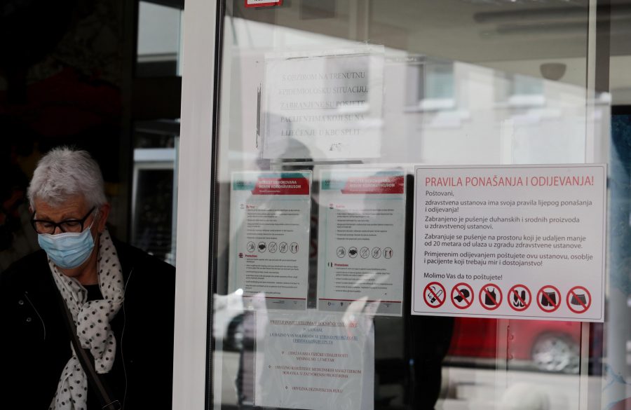 Stanje u splitskoj bolnici nikad gore, liječnik preklinje građane da se cijepe