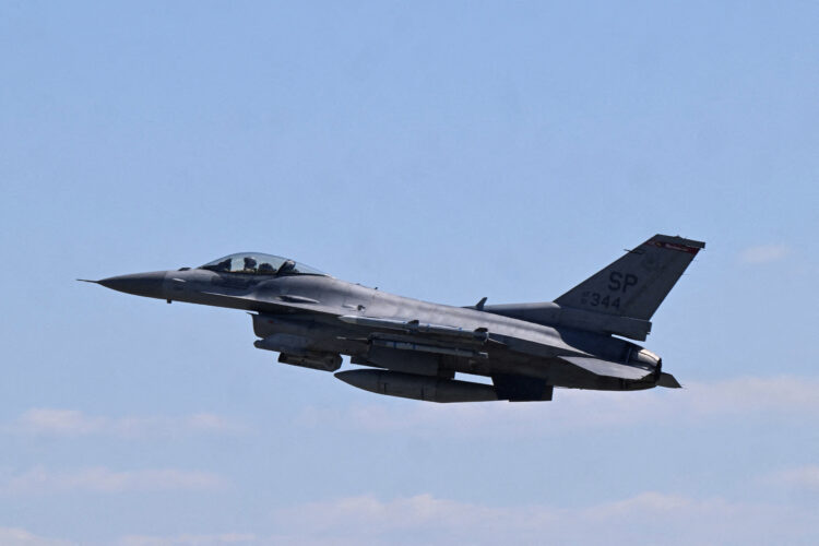 Srušio se američki borbeni zrakoplov, pilot spašen