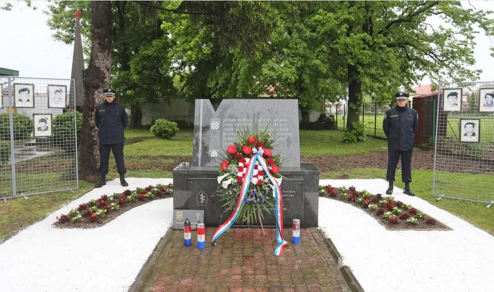 NAJSTARIJI JE IMAO 36, A NAJMLAĐI 20 GODINA JOŠ JEDNA KRVAVA OBLJETNICA Prisjećamo se brutalne smrti 12-orice hrvatskih redarstvenika