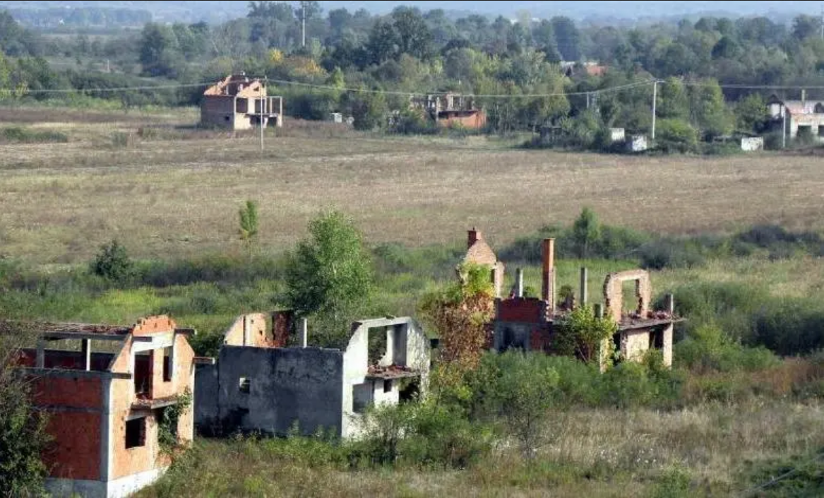 6. listopada 1992. Bosanska Posavina – brojni zločini nad Hrvatima tijekom srpskog probijanja koridora
