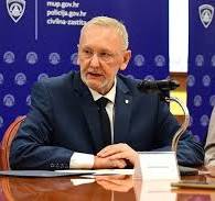 MINISTAR BOŽINOVIĆ ‘Umrla djeca su najvjerojatnije bila stara oko godinu dana. Za treće dijete sumnjamo da je zlostavljano i zapušteno‘
